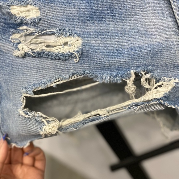 Levi’s 501® High Waist Ripped Cutoff Denim Shorts - Picture 4 of 8